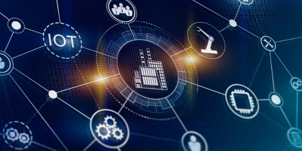 Automatyzacja produkcji w Smart Factory: Jakie korzyści dla pracowników i przedsiębiorstwa?