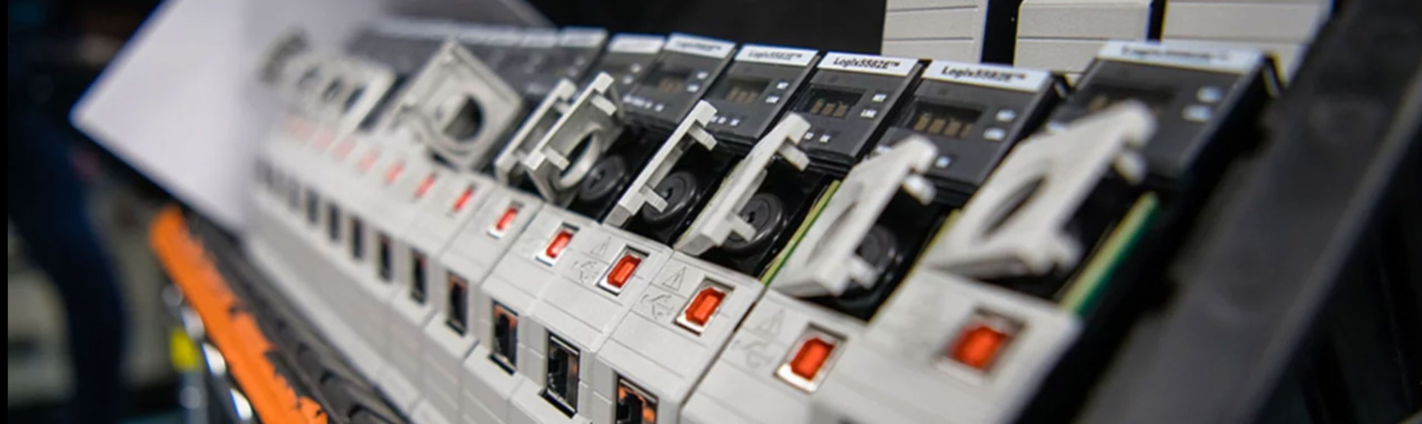 Falowniki Allen-Bradley: rewolucja w kontroli i automatyzacji